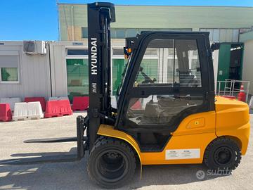 Muletto Diesel Hyundai 33D-9 - TRATTATIVA IN SEDE