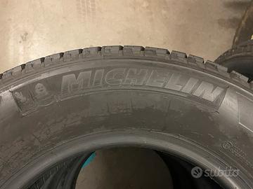 Gomme Michelin Latitude Tour