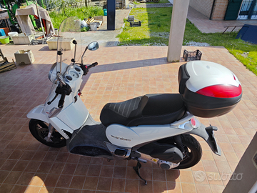 Vendita scooter Aprilia scarabeo 300s del 2010