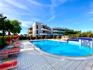 Residence piscina piazza aurora Jesolo