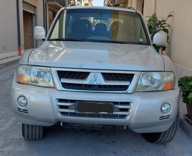 2003 Mitsubishi Pajero 2,5