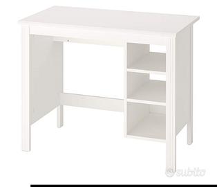 piccola scrivania ikea