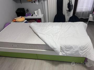 Letto singolo con materasso