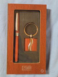 Set Niji Italiana Penna Stilografica + Portachiavi