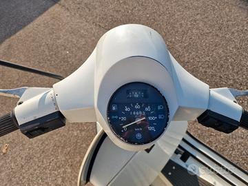 Vespa px 125 arcobaleno 