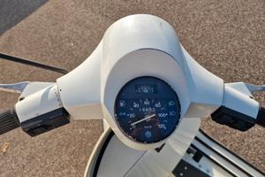 Vespa px 125 arcobaleno 