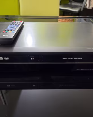 LG Registratore DVD con VHS RCT699H Divx