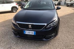 Peugeot 308 BlueHDi 130 S&S EAT8 Allure