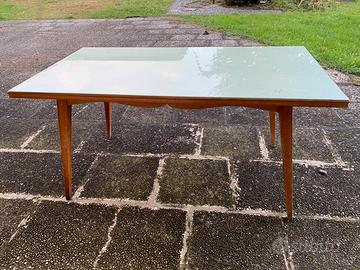 Tavolo in legno  con piano in vetro antico