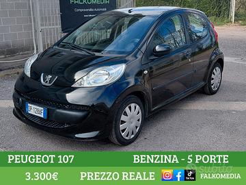Peugeot 107 1.0 5 Porte (Neopatentati)