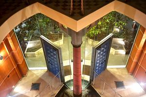 Bilocale con palestra e piscina - ideale per IEO/B