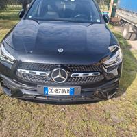 Mercedes Benz Gla 200d premium plus AMG
