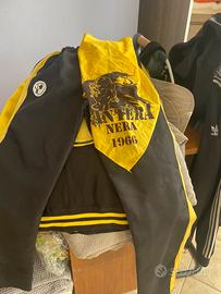 Divisa pantere con felpa