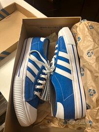 Scarpe - Sneakes Adidas, blu, NUOVE, numero 42 2/3