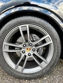 Cerchi e gomme Porche Cayenne 2023