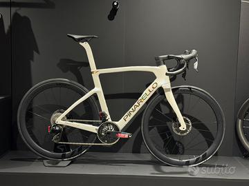 PINARELLO F7 SRAM FORCE AXS E1 POWERMETER 54,5