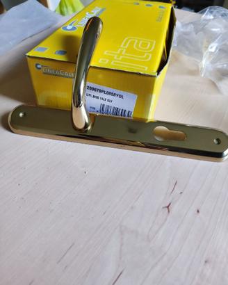 MANIGLIE PORTA GARDA LINEA CALI'