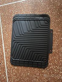 Tappetini auto universali in gomma