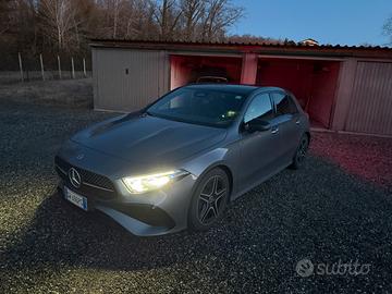 Mercedes-benz A220 AMG Line 4Matic MHEV