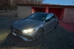 Mercedes-benz A220 AMG Line 4Matic MHEV