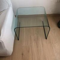Tavolino di design in cristallo