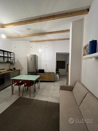 Camera singola letto con bagno privato