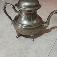 teiera in argento antica