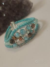 bracciale tre fili agata  con motivo centrale 