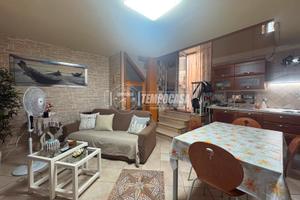 Appartamento di 2 vani e accessori locato, Afragol