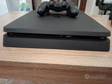 Playstation 4 slim da un tera con controller