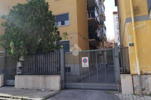 4 LOCALI A NOCERA INFERIORE