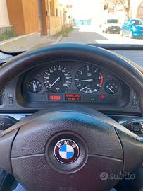Vende BMW