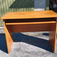 SCRIVANIA  CON RIPIANO SCORREVOLE 