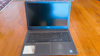 Computer Portatile DELL Vostro 15 5568