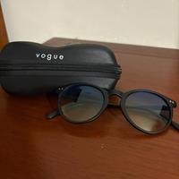Occhiali da sole Vogue