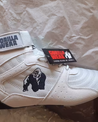Gorilla Wear nuove mai indossate numero 43