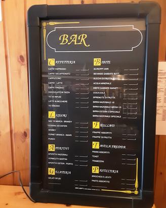 Insegna luminosa bar