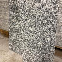 PIASTRELLE IN MARMO SERIZZO