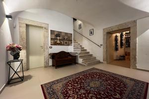 PALAZZO A L'AQUILA