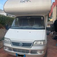 Camper su Ducato del 2004 7 posti letto/viaggio