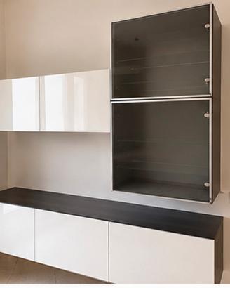 IKEA BESTÅ  Parete Attrezzata  Sospesa con Vetrine