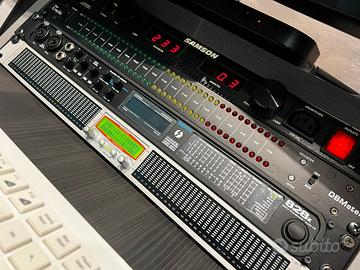 Motu 828 x
