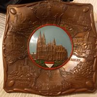 piatto in metallo smaltato 