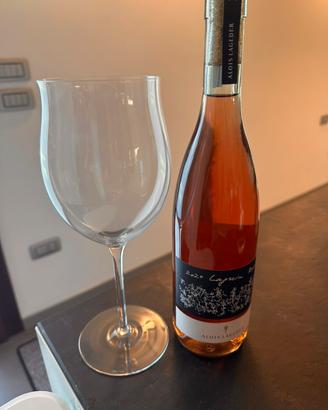 Bicchiere grande vino rosso