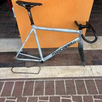 Telaio alluminio Pista