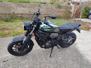 xsr 700