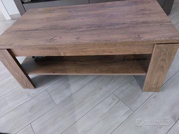 Tavolo basso in legno