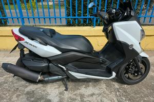 Yamaha XMAX 400 2013 – 44.700 km – TAGLIANDATO –