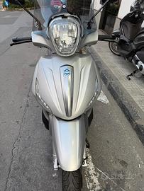 Piaggio Beverly 350cc