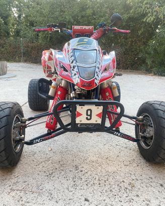 Quad suzuki ltz 400